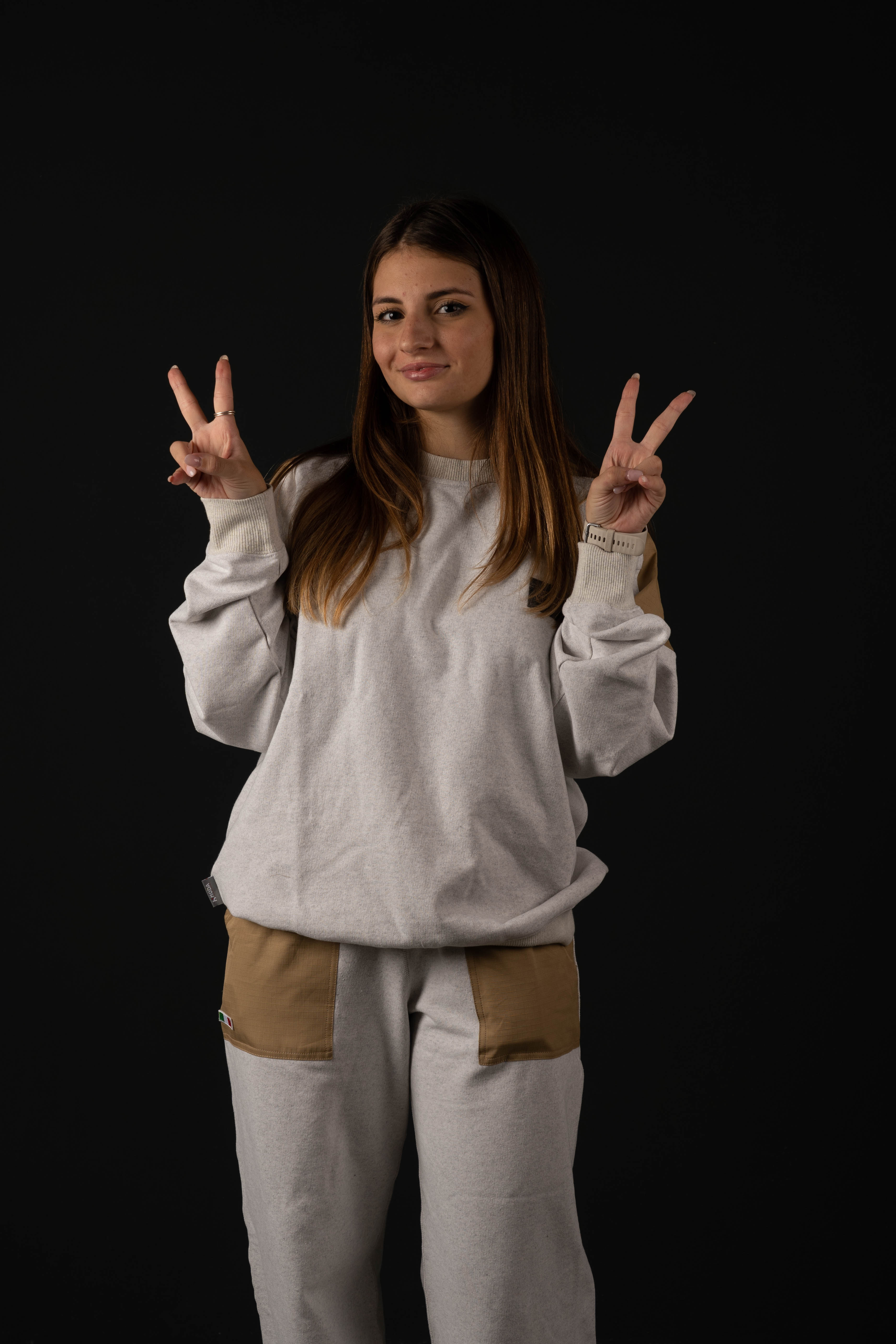 RAISSA BETTI alt img